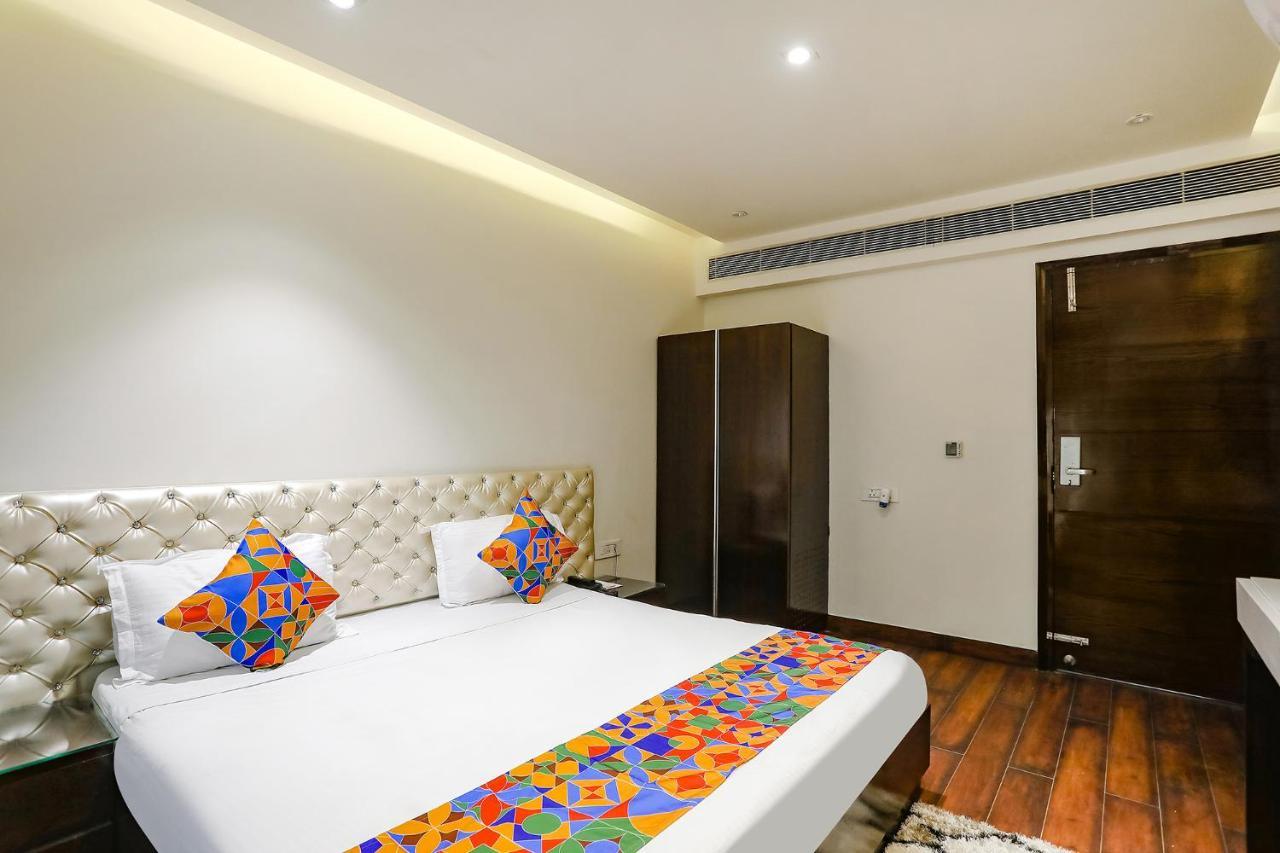 Fabhotel Grand Stay Nova Deli Exterior foto